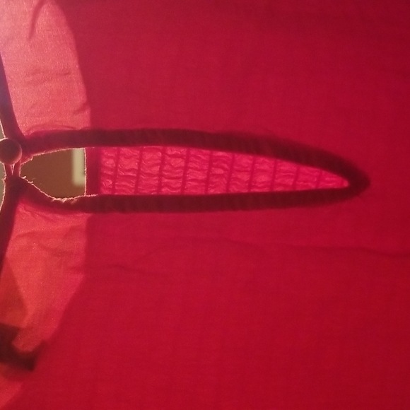 Express Woman's Top - Picture 6 of 8